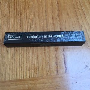 Kat Von D Everlasting Liquid Lipstick Melancholia
